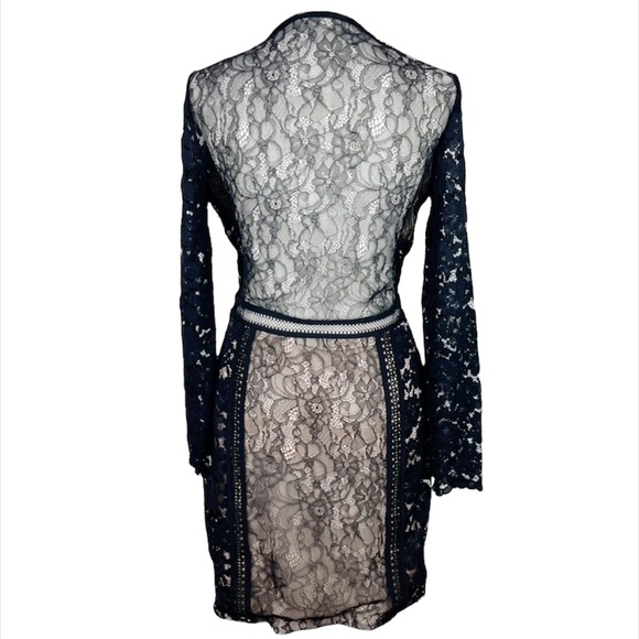 Express Black Floral Lace Nude Plunging Neckline Mini Dress  Size 6 - Picture 3 of 13